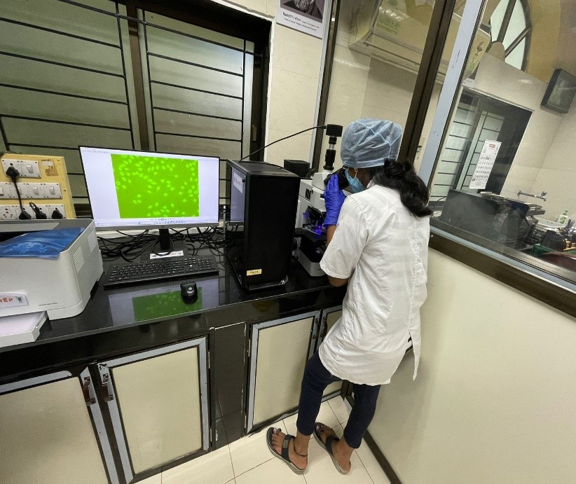 Fluorescent Microscope